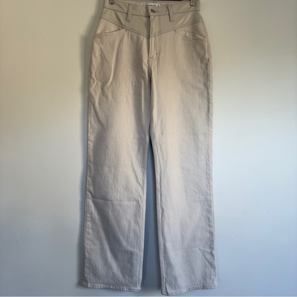Abercrombie & Fitch 90’s relaxed high rise curvy jean size: 28 - Picture 1 of 5